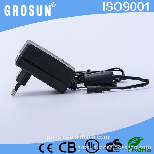Transforner 100-240V AC to 5V DC Power Converter 5V 2.5A Wall Type Power Adapter with CE/UL/FCC Certificate